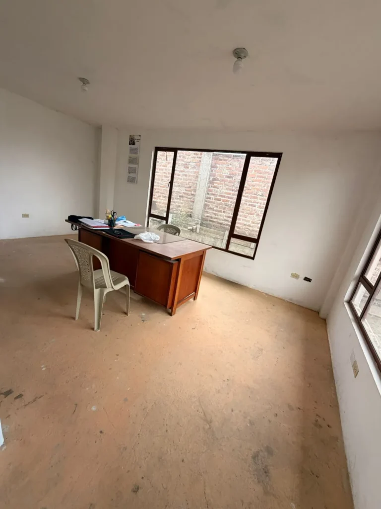 RESIDENCIA EN SANTA ANA