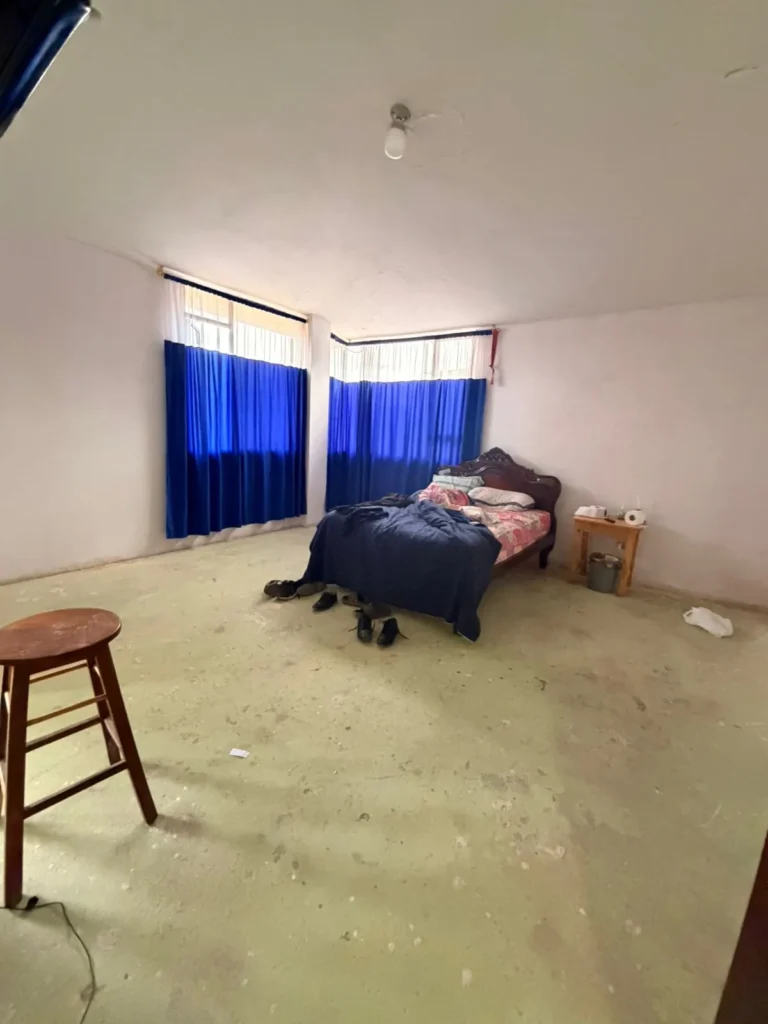 RESIDENCIA EN SANTA ANA